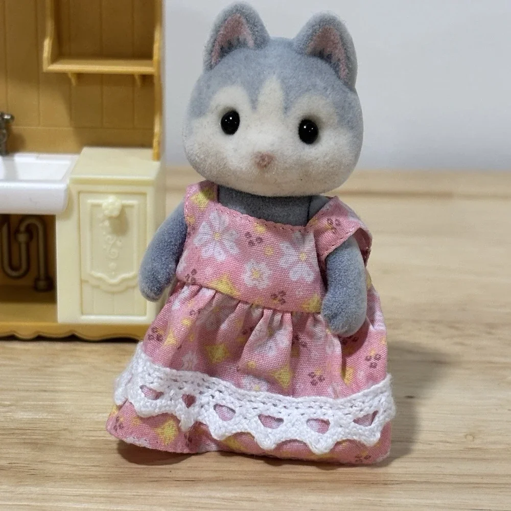 Calico Critters‎ Figures Lot Sylvanian Families Husky Dog Family Furniture READ